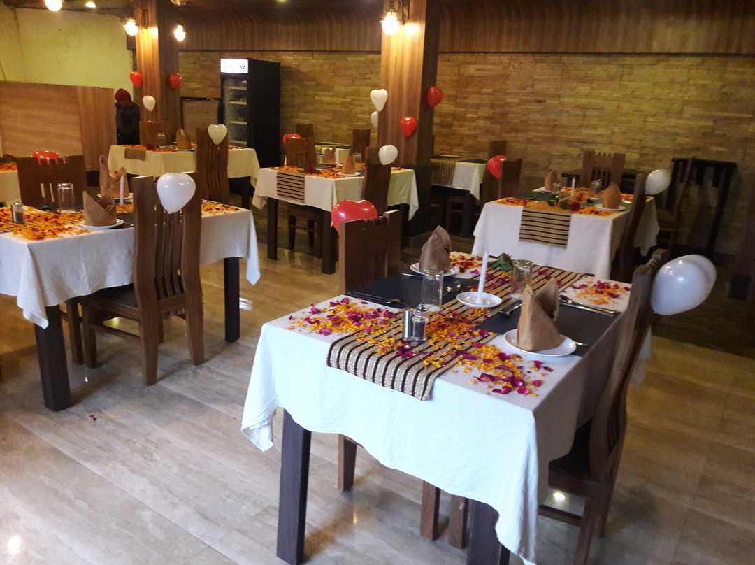 Hotel Avishi Greens主图