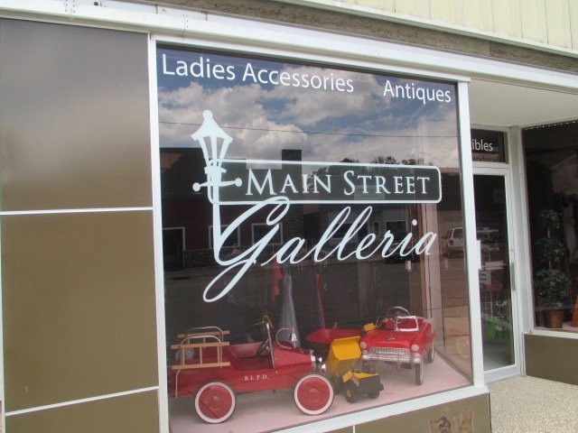 Main Street Galleria景点图片