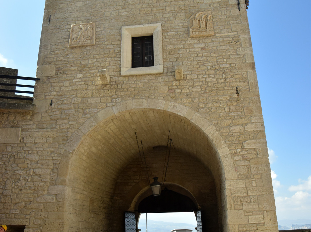Porta San Francesco-圣马力诺城必去景点