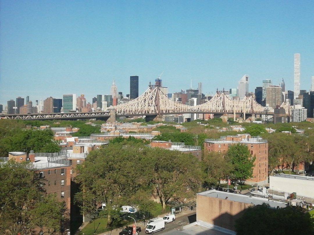 贝斯特韦斯特广场酒店主图