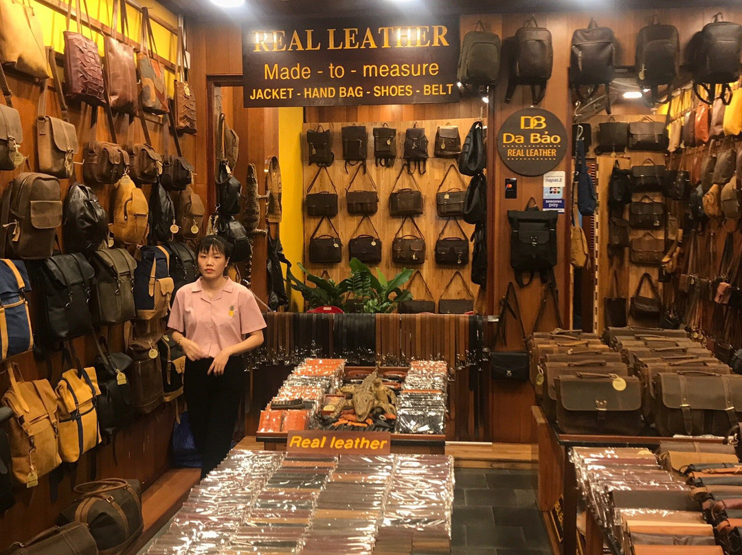 Da Bao Real Leather景点图片