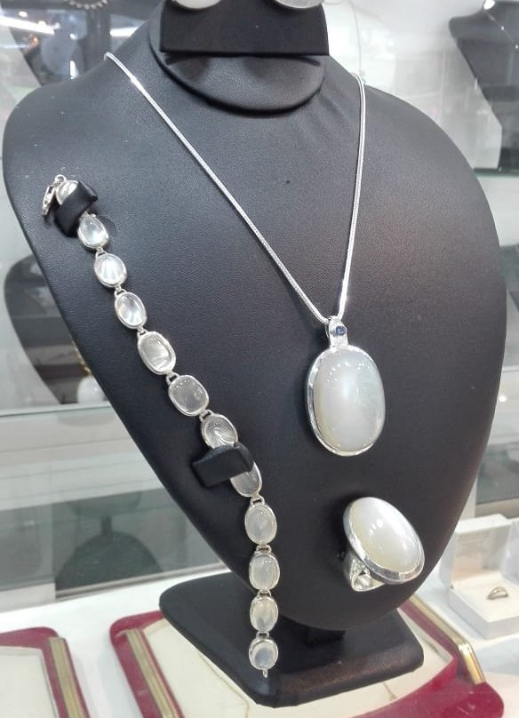 Moonstone No.1-Ambalangoda必去景点