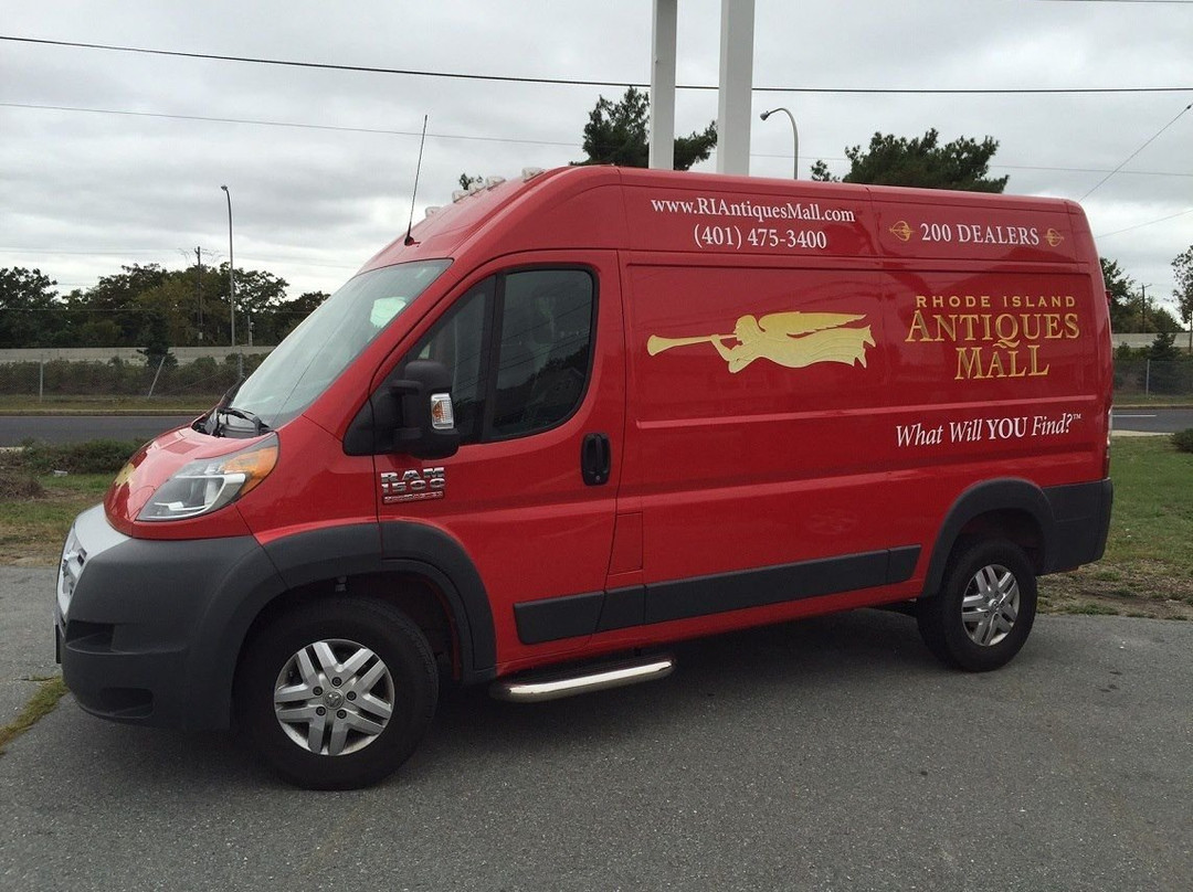 Rhode Island Antiques Mall-Pawtucket必去景点