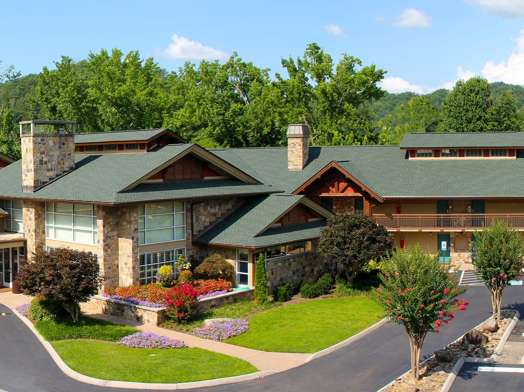 Greystone Lodge On the River