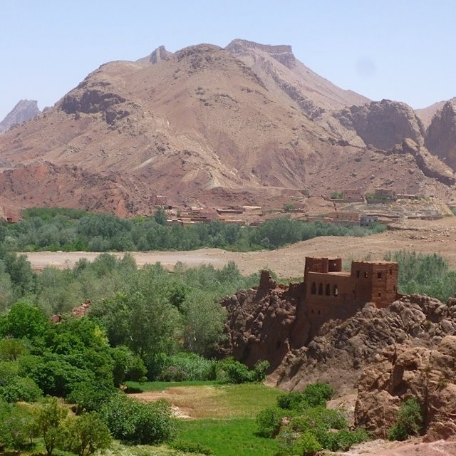 Lovely Travel-瓦尔扎扎特必去景点