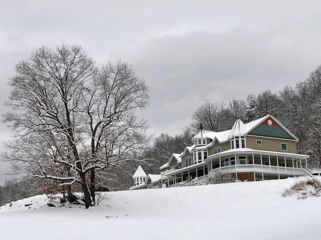 Skyline Vineyard Inn主图