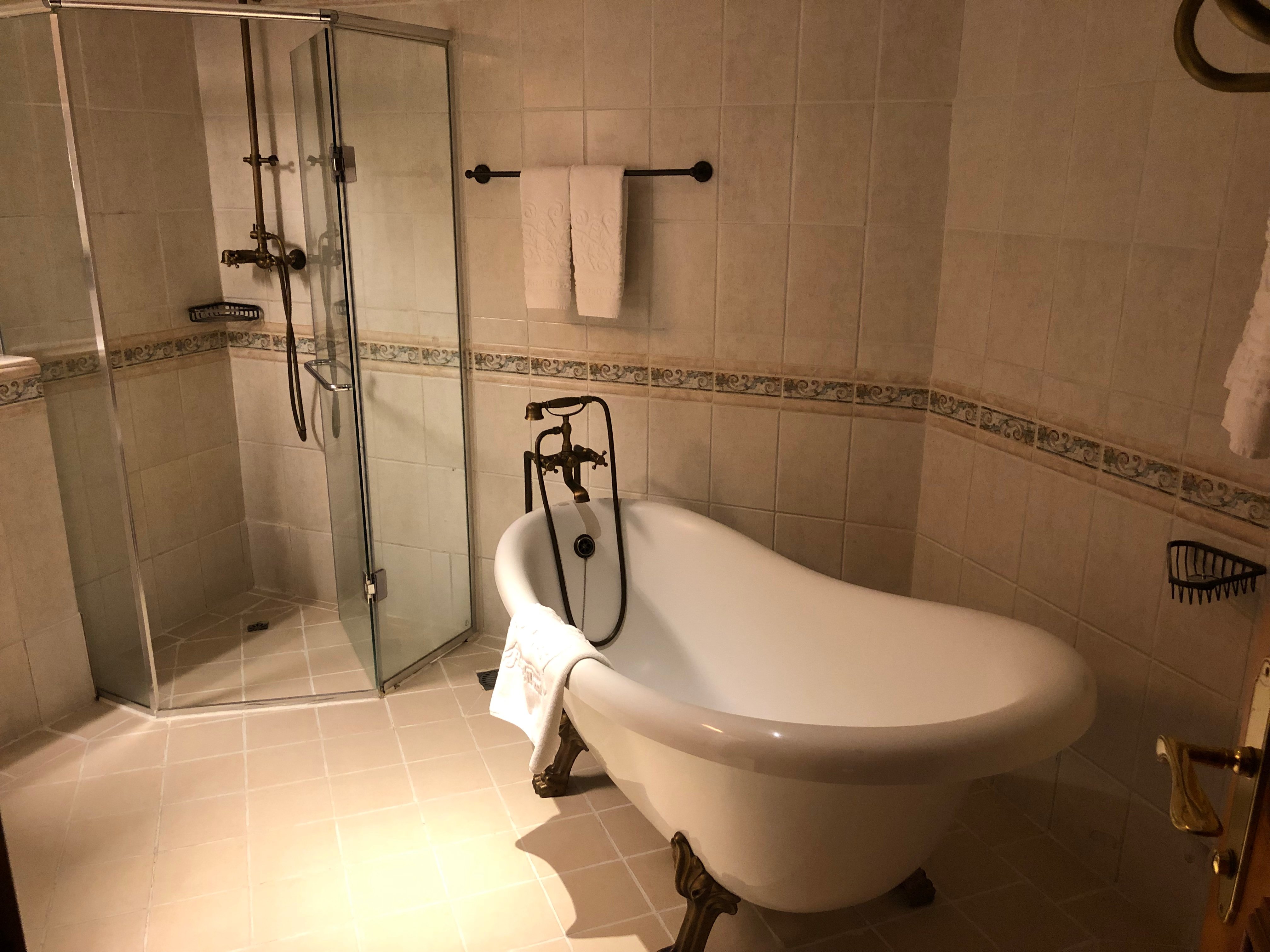 Hotel Tirol-浴室