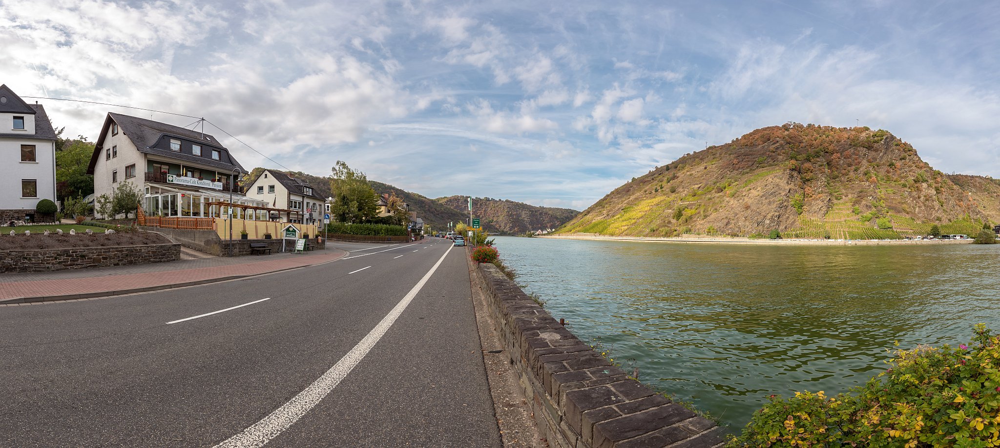 Hotel Panorama Cafe Kattenes-浴室