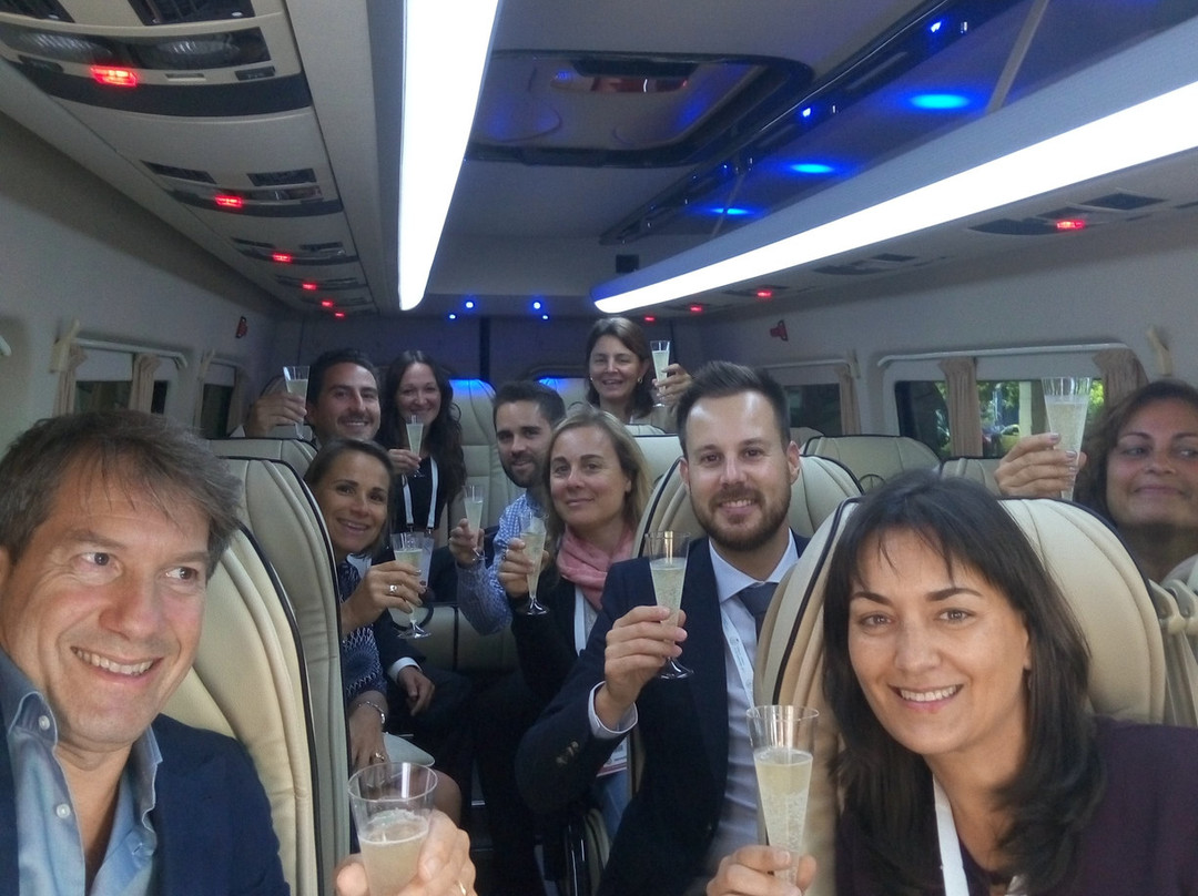 Onar Vip Transfer-比雷埃夫斯必去景点