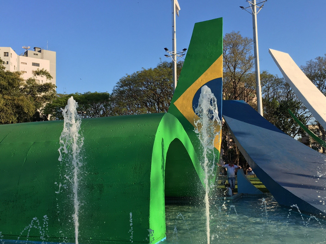 Praça do Migrante - Florêncio Galafassi-Cascavel必去景点