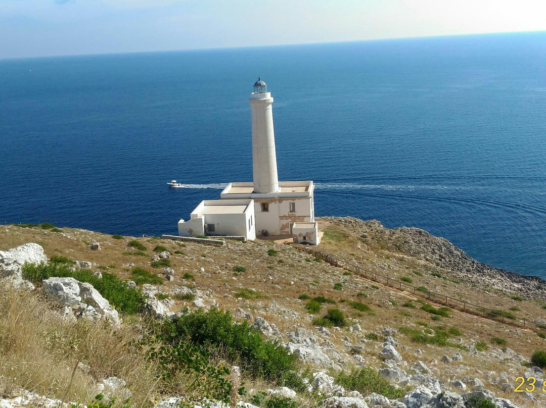 Punta Palascia Lighthouse景点图片