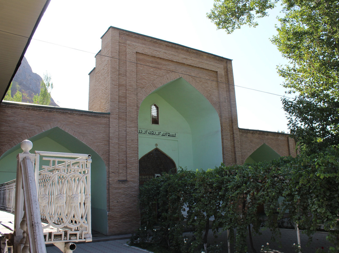 Mosque of Ravat Abdullakhan-Osh必去景点