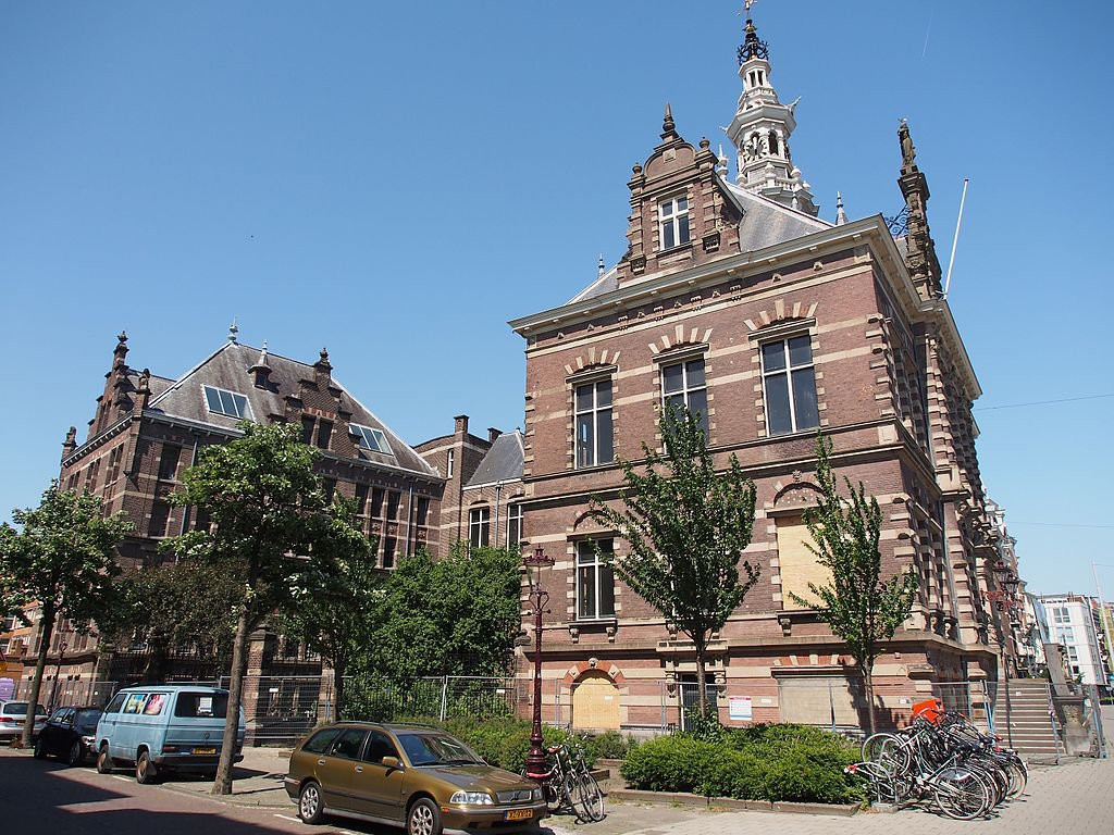 Former Town Hall of Nieuwer-Amstel景点图片