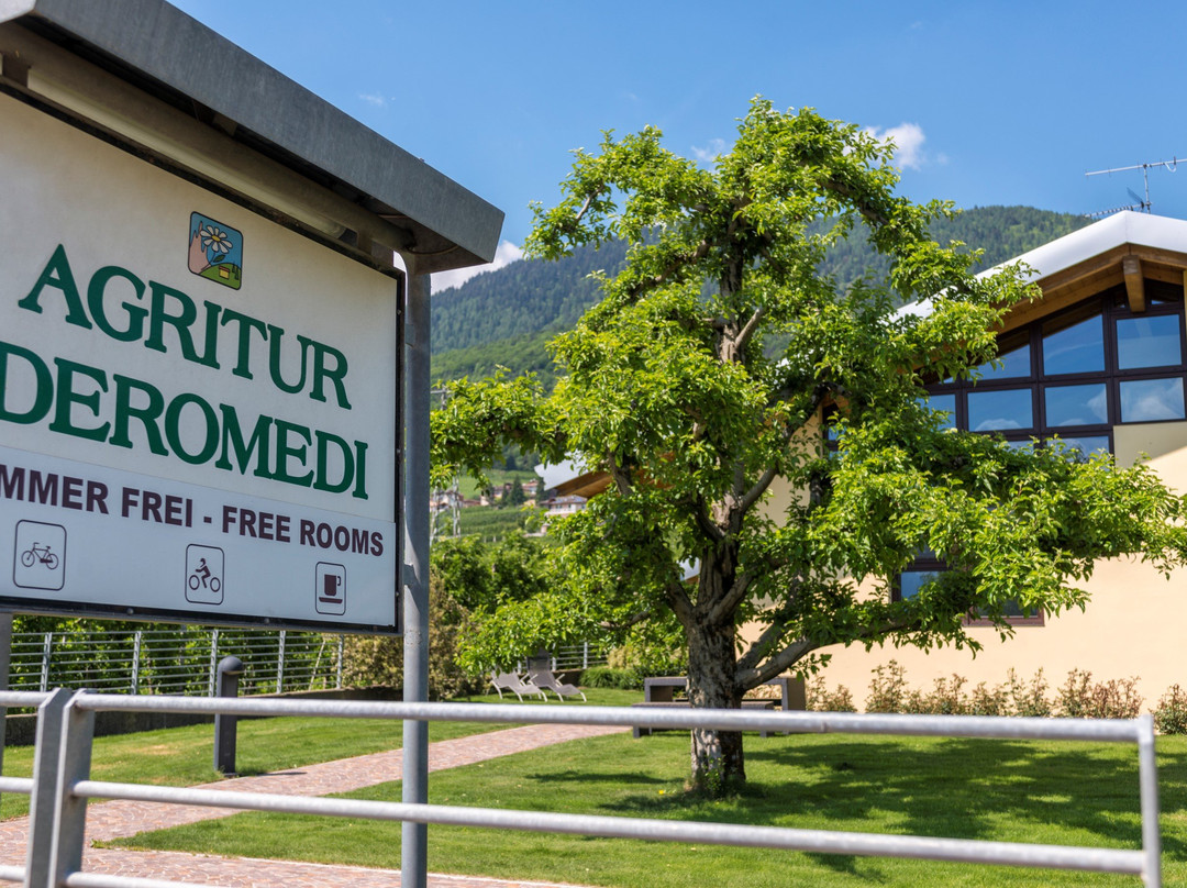 Agritur Deromedi
