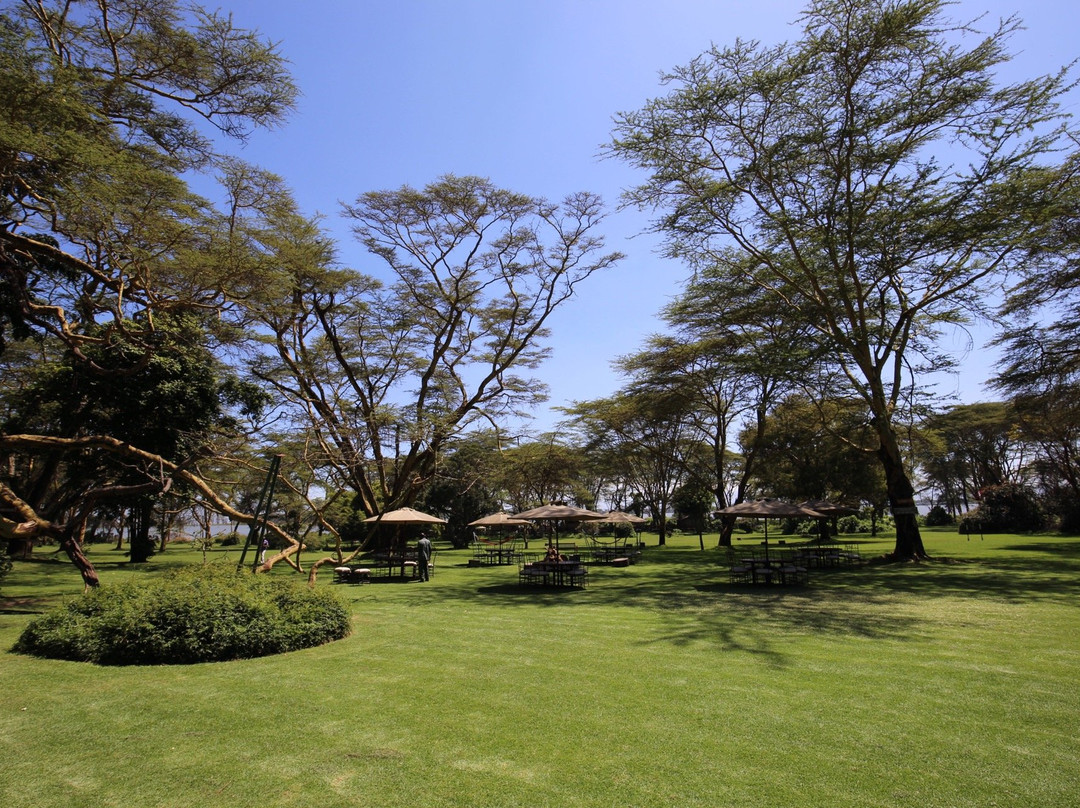 纳瓦沙湖乡村俱乐部主图