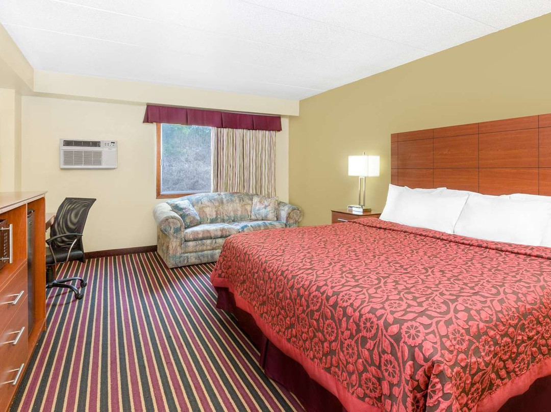 Days Inn by Wyndham Newton主图