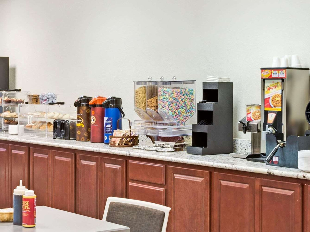 Microtel Inn & Suites by Wyndham Urbandale/Des Moines主图