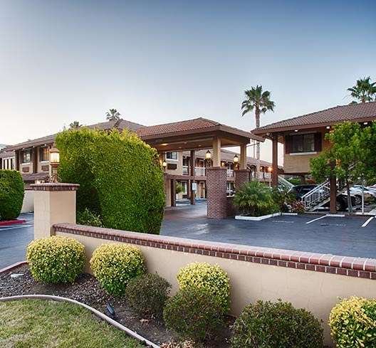 贝斯特韦斯特普勒斯山景旅馆-官方