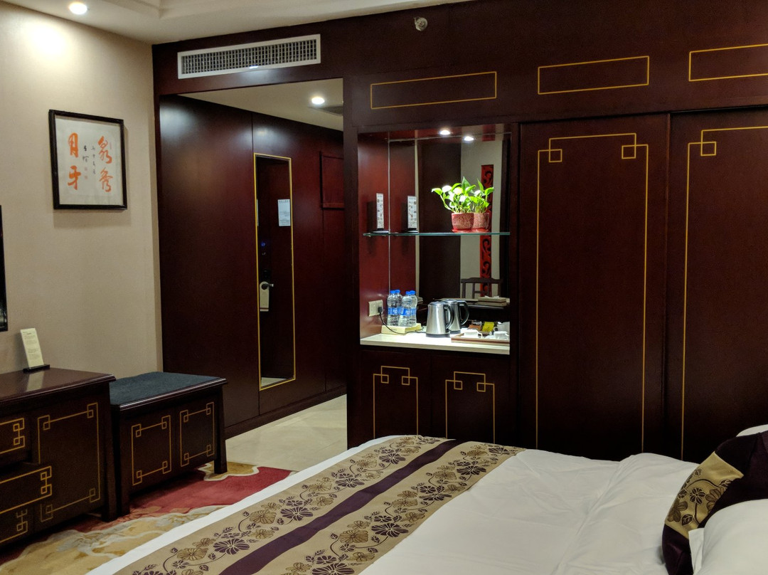 华夏国际大酒店主图