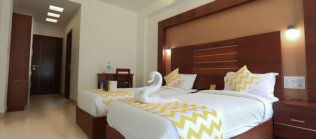 FabHotel Mukalar Residency主图