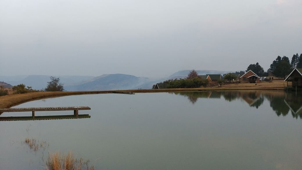 The Kingfisher Country Cottages & Trout Lodge