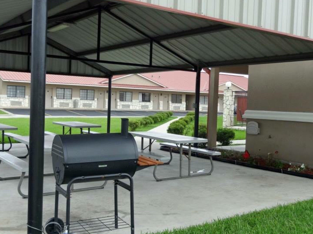 Texaninn Beeville主图