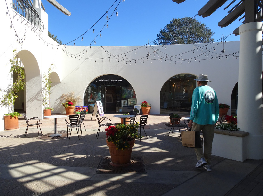 Del Mar Plaza-德尔马必去景点