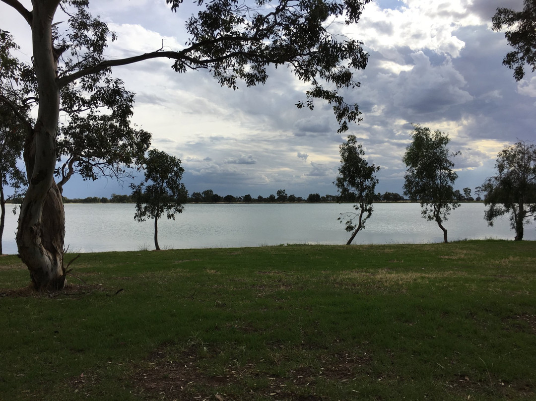 Tchum Lake-Birchip必去景点