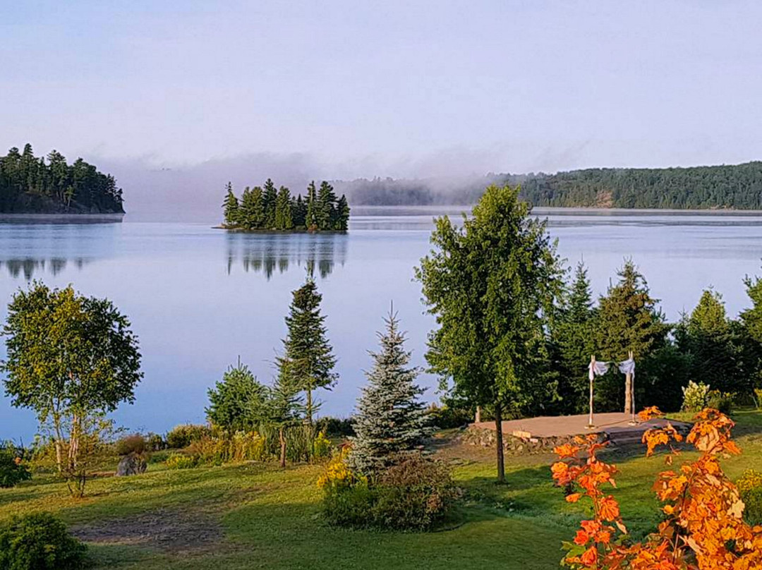 Dunlop Lake Lodge