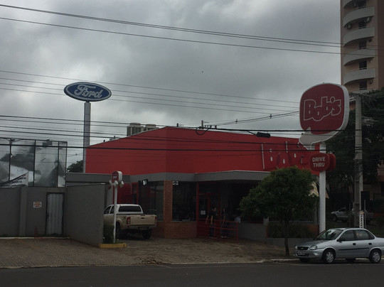 Maria Helena餐馆和美食-Bob's