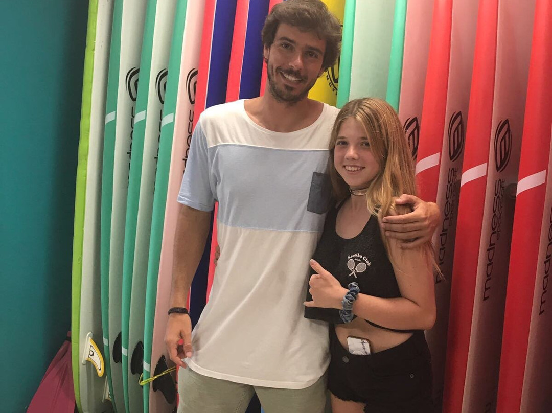 Manihi Surf School-巴塞罗那必去景点