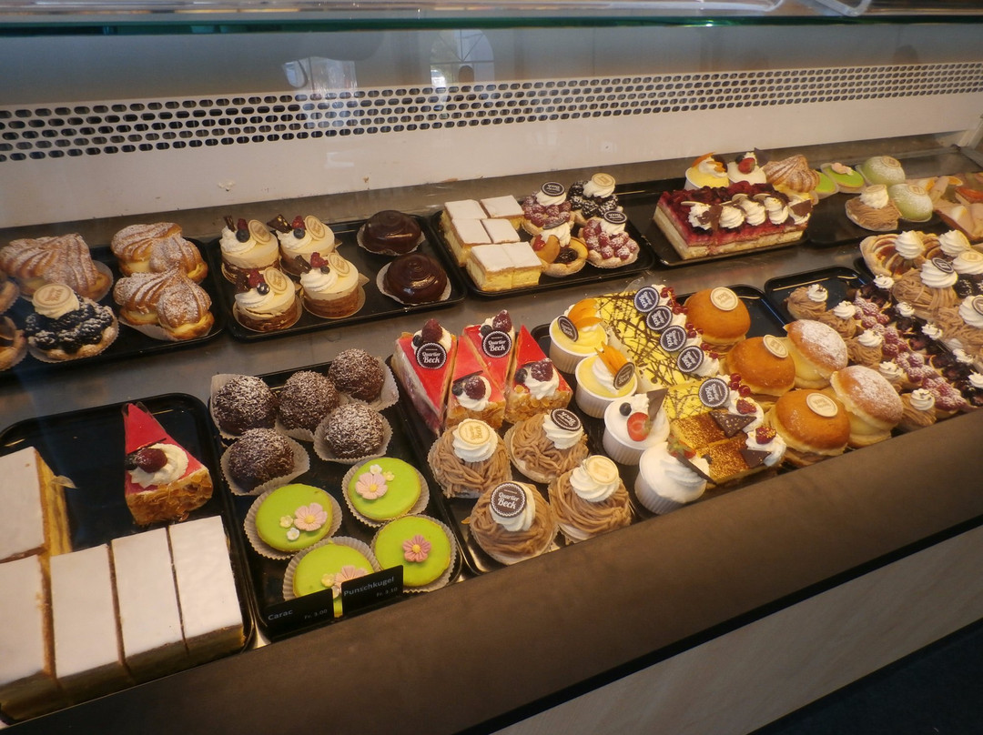 Oberengstringen餐馆和美食-Backerei Cafe Frankental