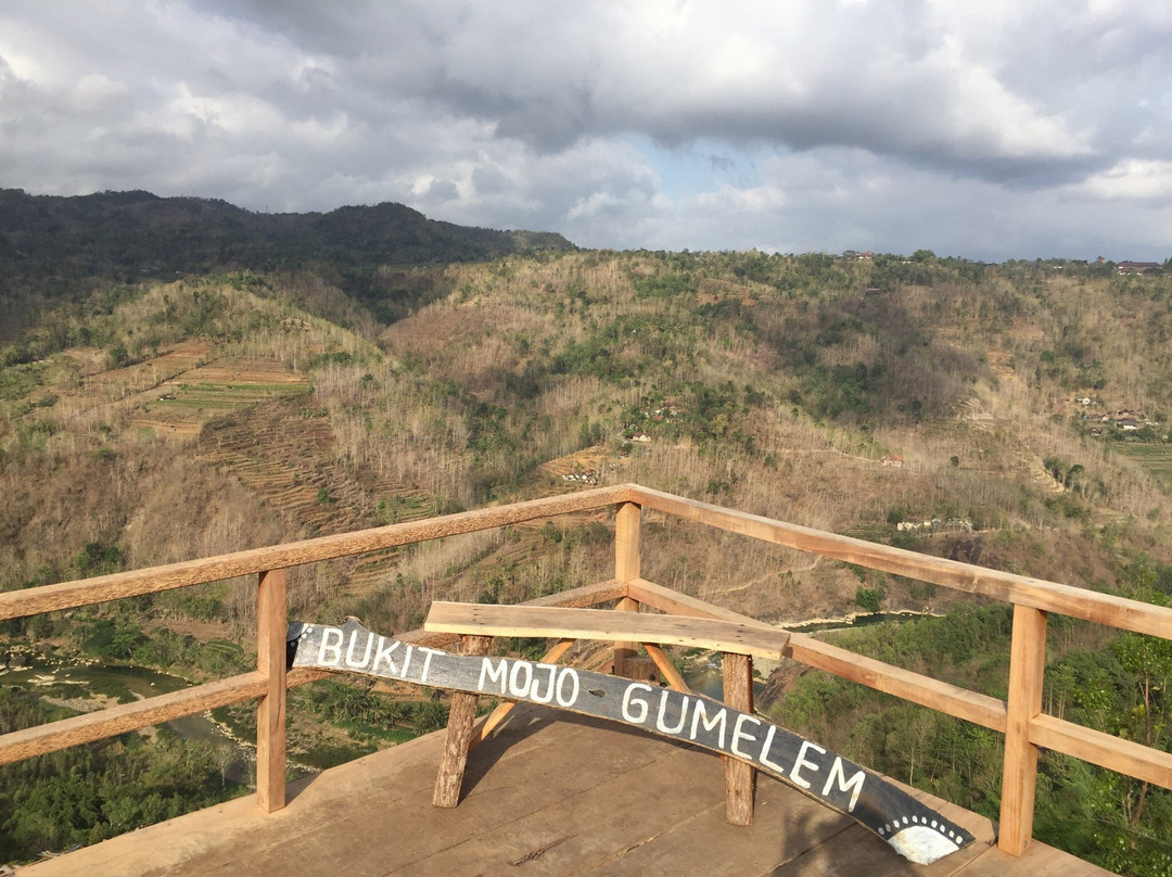 Bukit Mojo Gumelem景点图片