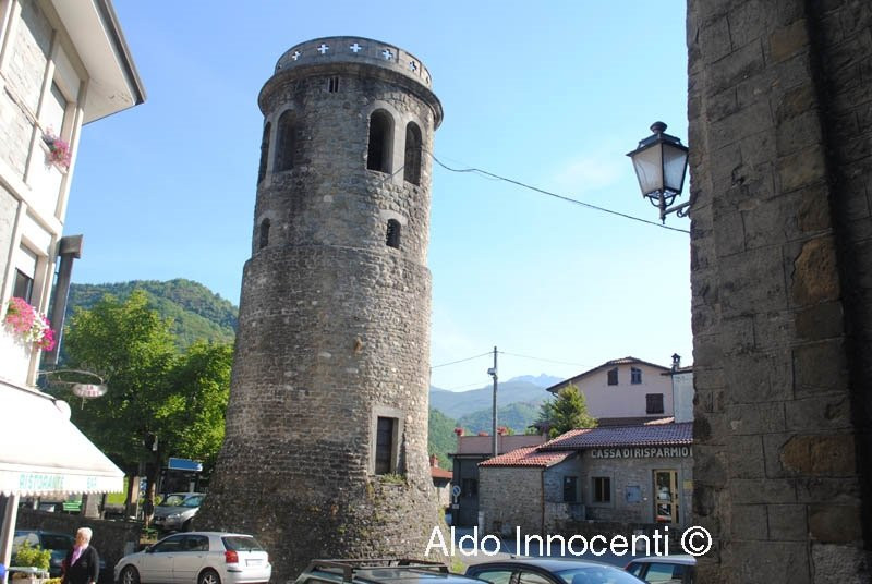 Torre di Casola景点图片