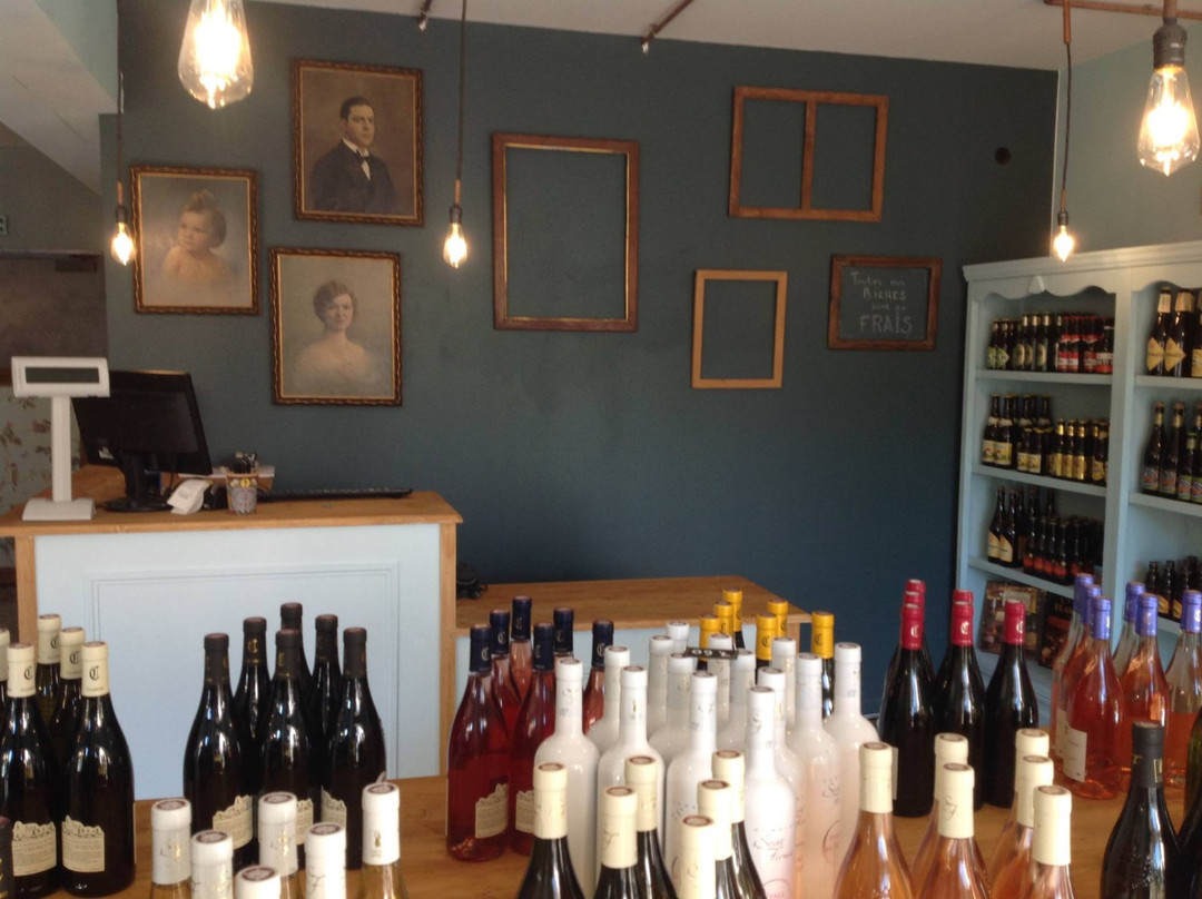 Le Caveau de la Mère Minard-Saint-Quentin-la-Poterie必去景点