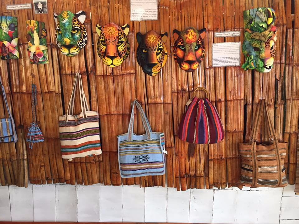 Rojas Bros Boruca Indigenous Arts景点图片