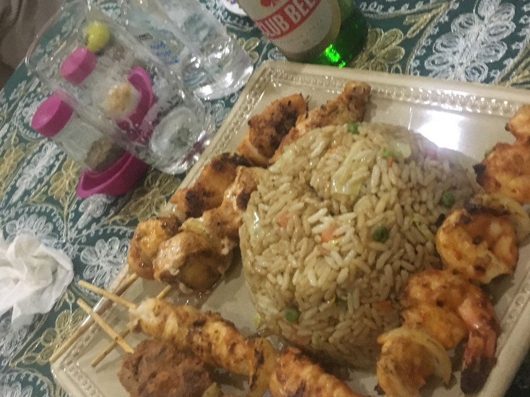 利比里亚餐馆和美食-Mama Susu