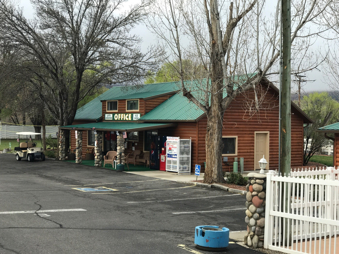 Monument RV Resort