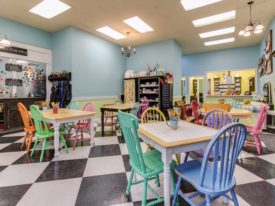 Horsefeathers Pottery Studio-克拉克斯维尔必去景点