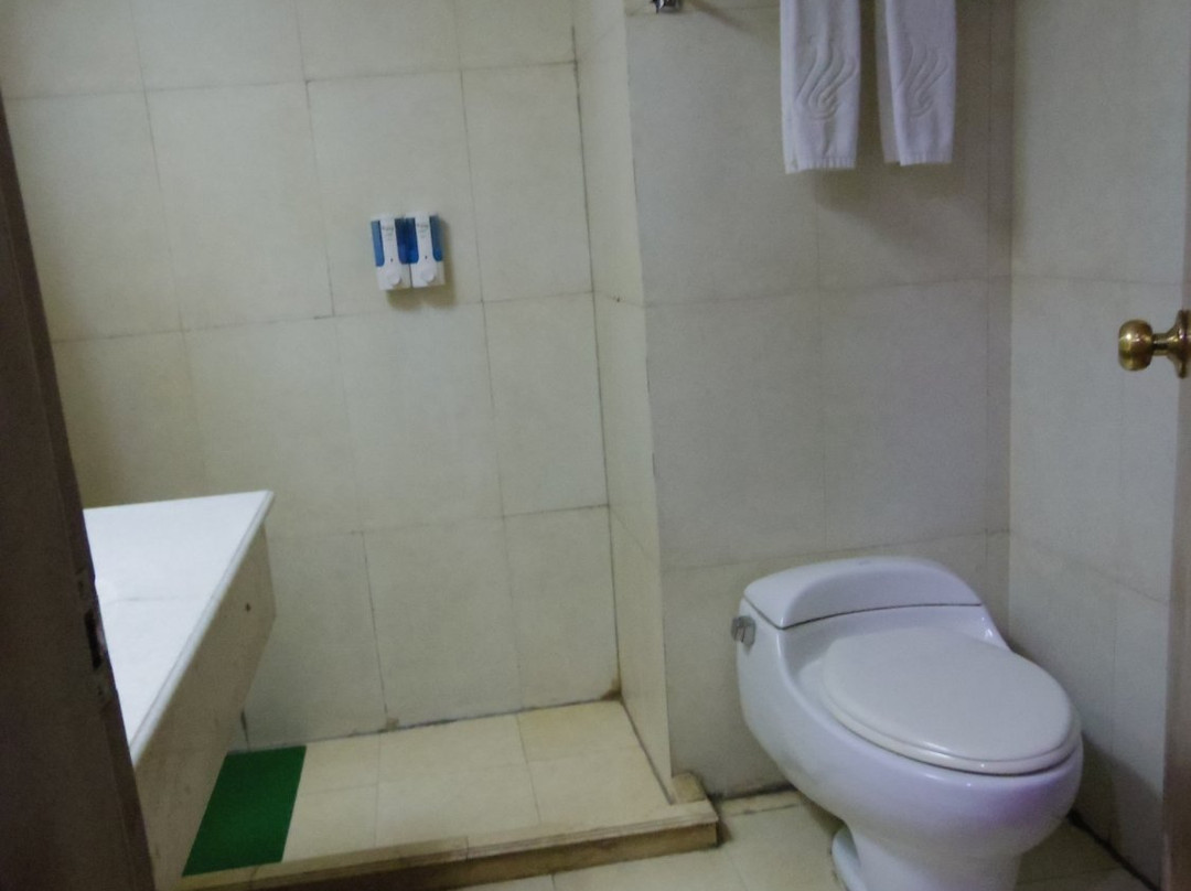 申鹏国际商务酒店主图