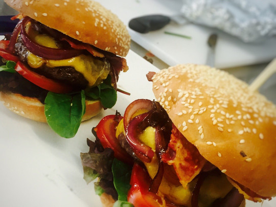 Udet's Bar Bistro Cafe