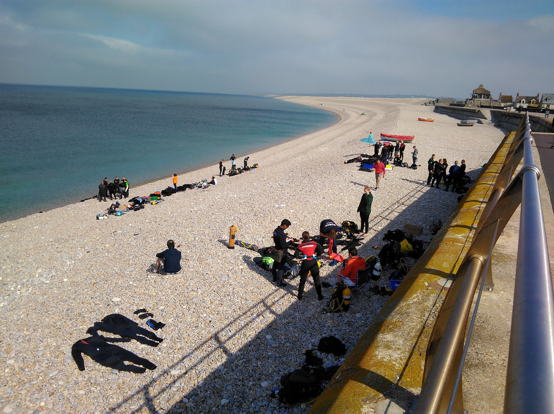 C-Waves Diving-Isle of Portland必去景点