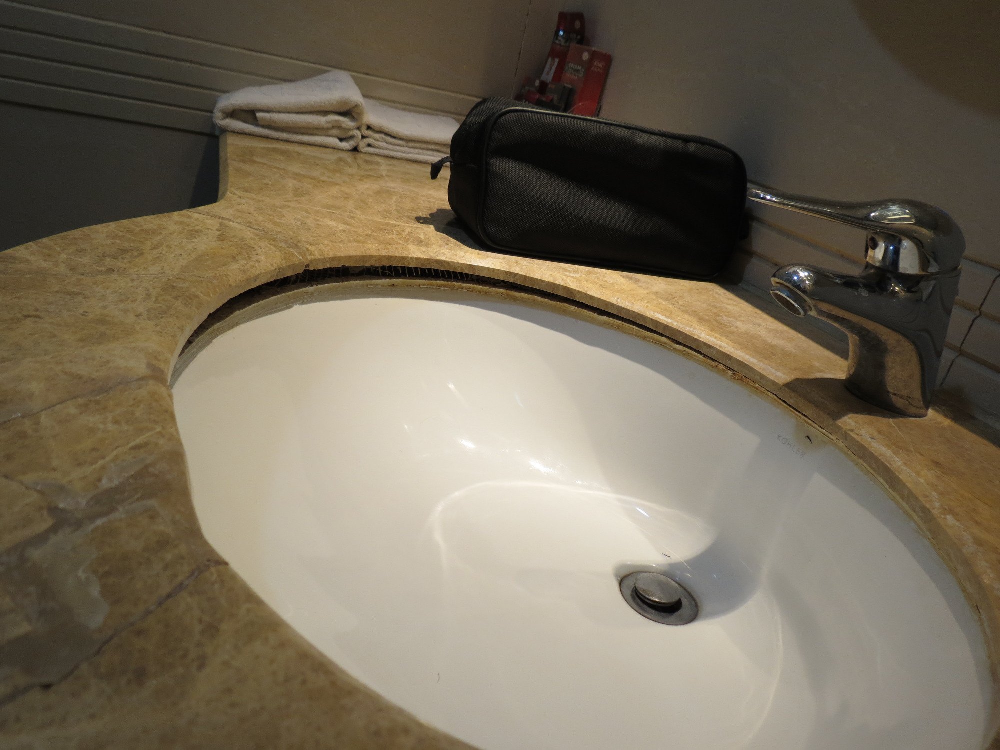 西湖银都国际酒店-浴室