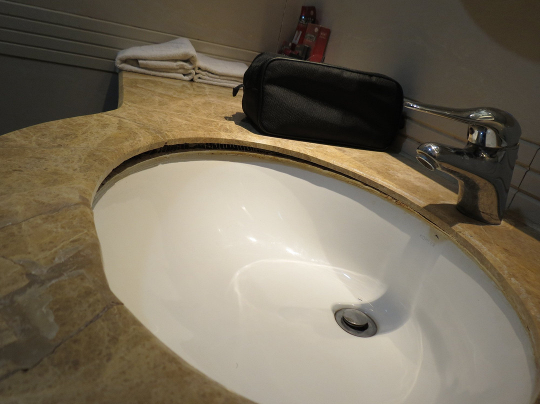 西湖银都国际酒店主图