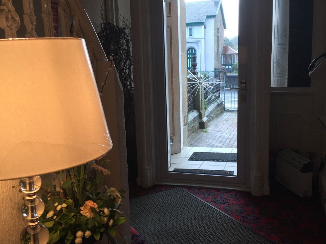 Hillcrest Guest House
