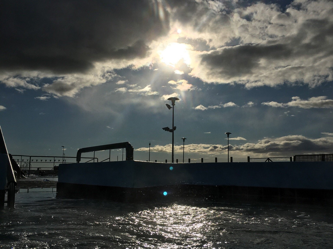 Borgarnes Swimming Pool-博尔加内斯必去景点