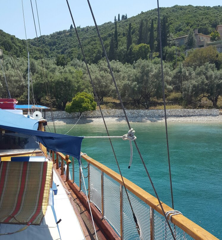 Lefkada Cruise Agios Dimitrios-Lefkada Town必去景点