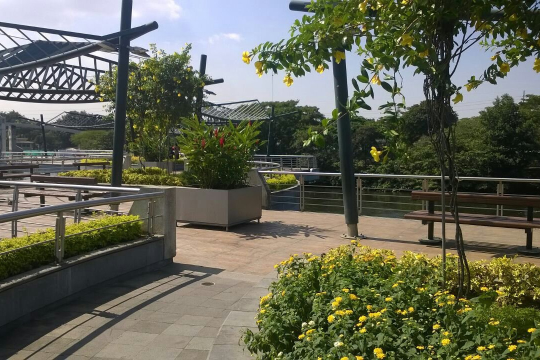 Puente Zigzag- Parque-瓜亚基尔必去景点