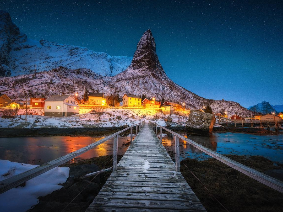 Lofoten Tours景点图片