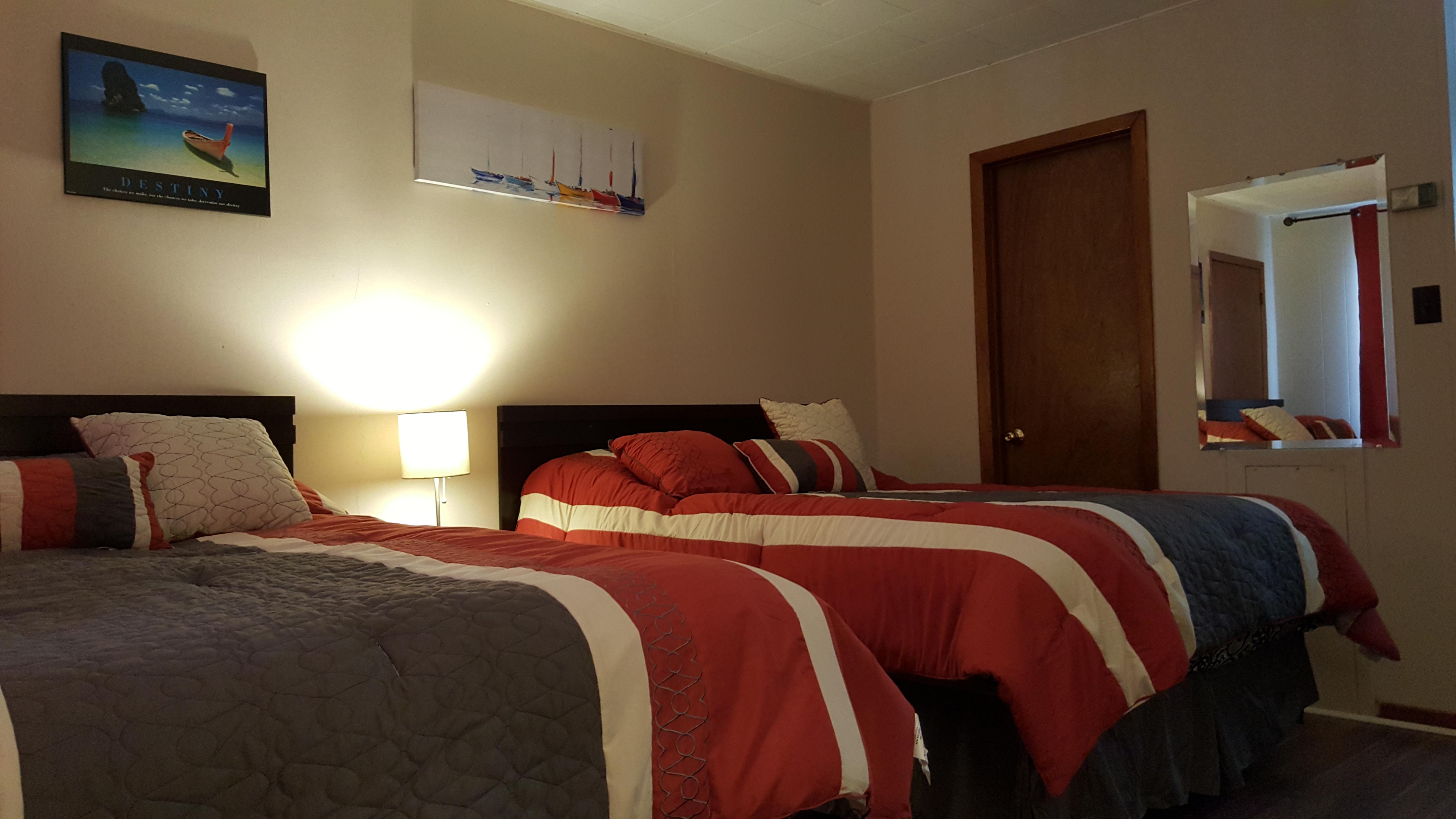 The White Horse Motel-官方
